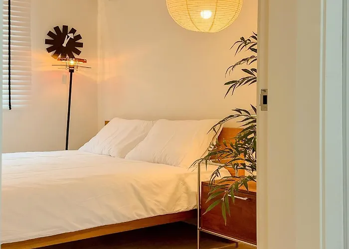 Hongdae,6 People,5 Minutes From Hongik Univ Station,direct Airport Bus, Accessible To Itaewon, Seongsu, And Gangnam Apartamento *