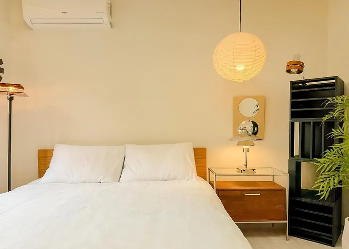 Apartamento Hongdae,6 People,5 Minutes From Hongik Univ Station,direct Airport Bus, Accessible To Itaewon, Seongsu, And Gangnam Seúl